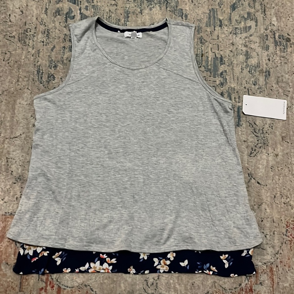 NWT Eyeshadow Tank
